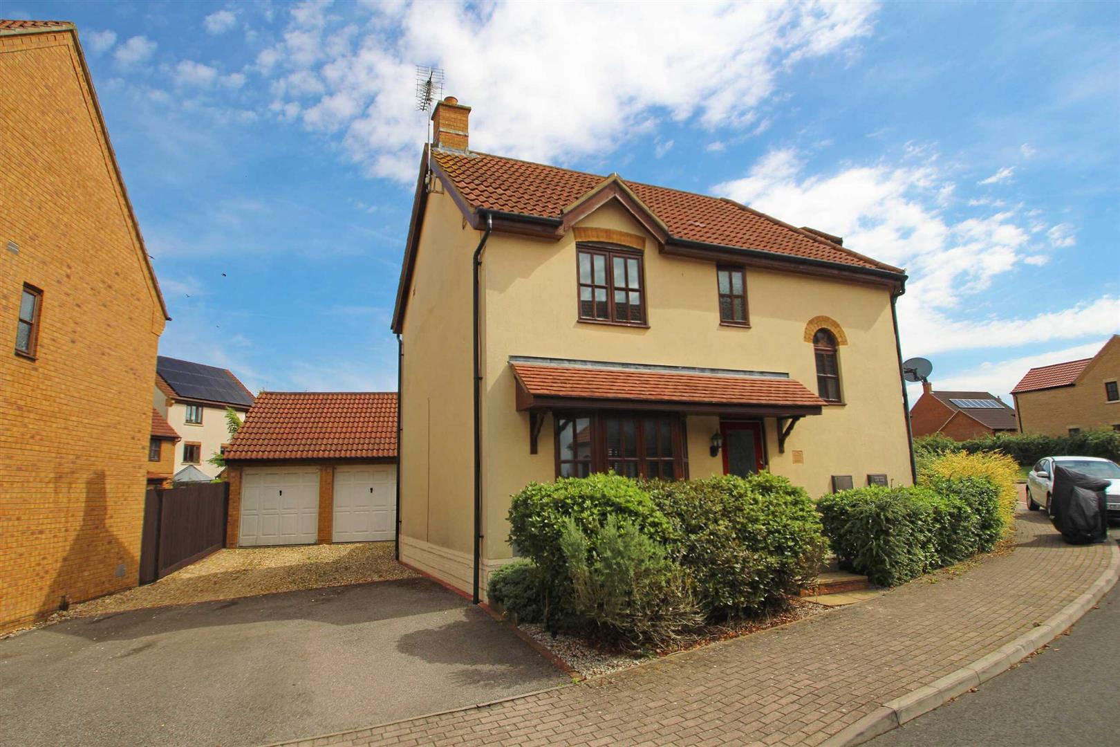 Edzell Crescent, Westcroft, Milton Keynes